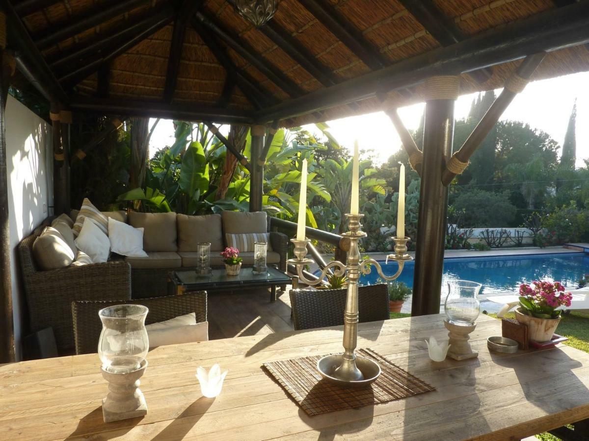 Breeze Boutique Guest Rooms, Acomodação com café da manhã  4*