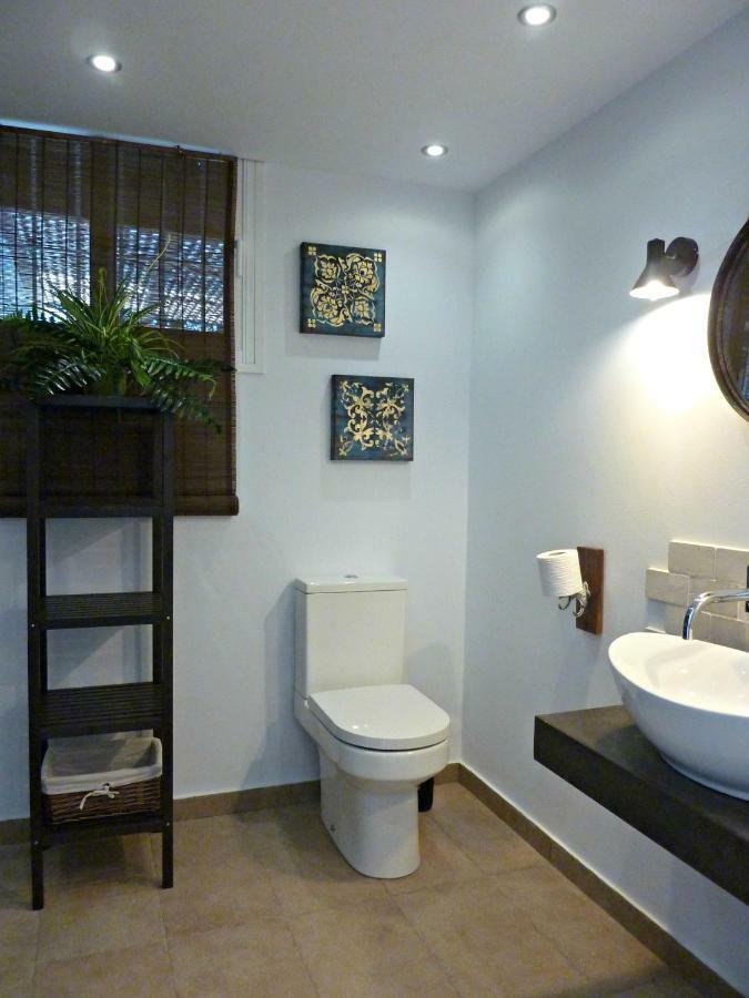 Breeze Boutique Guest Rooms, Acomodação com café da manhã  4*