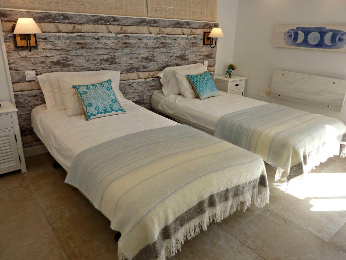 Breeze Boutique Guest Rooms, Acomodação com café da manhã  4*